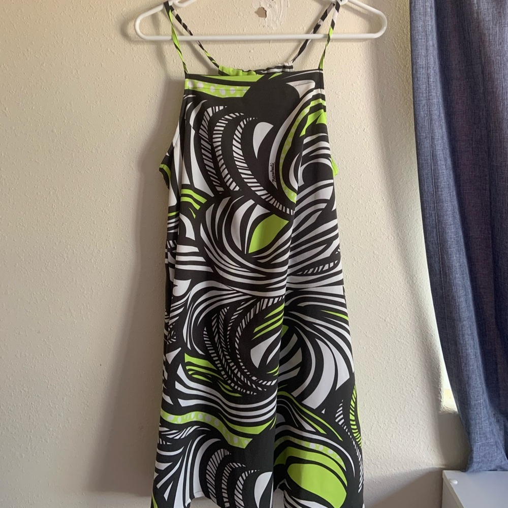 Manuhealii Dress